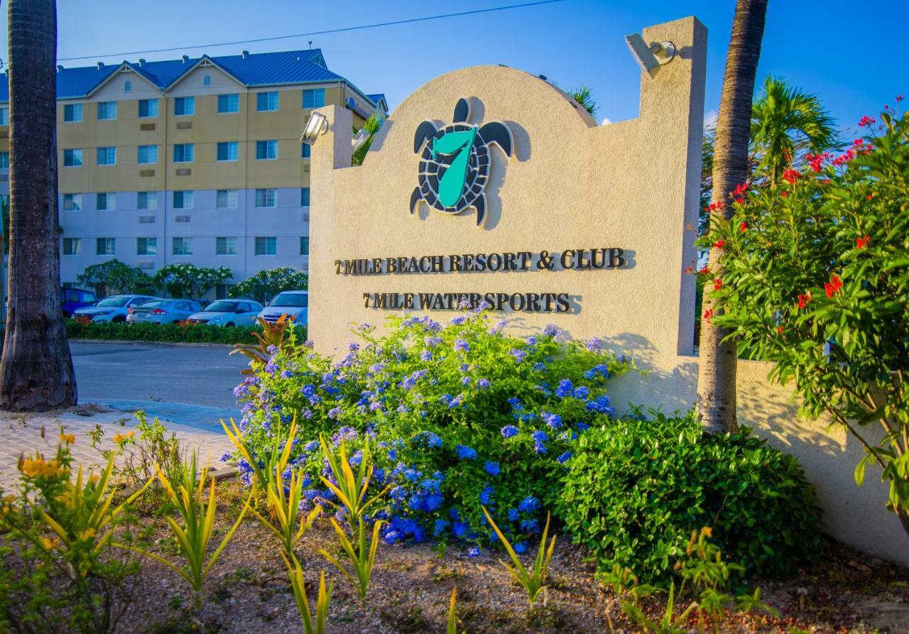 Seven Mile Beach Resort ジョージ・タウン エクステリア 写真